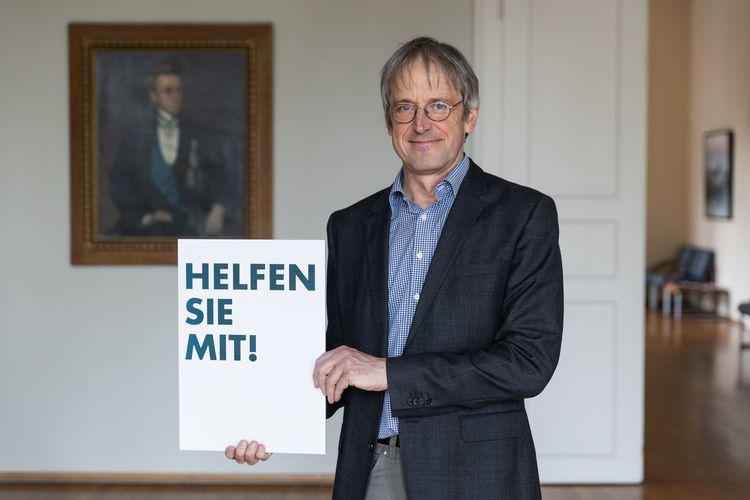 Professor Hans-Bert Rademacher, chair of the association “Hilfe für ausländische Studierende in Leipzig e.V.”. The association is committed to the task of helping international students at Leipzig higher education institutions who are in need.